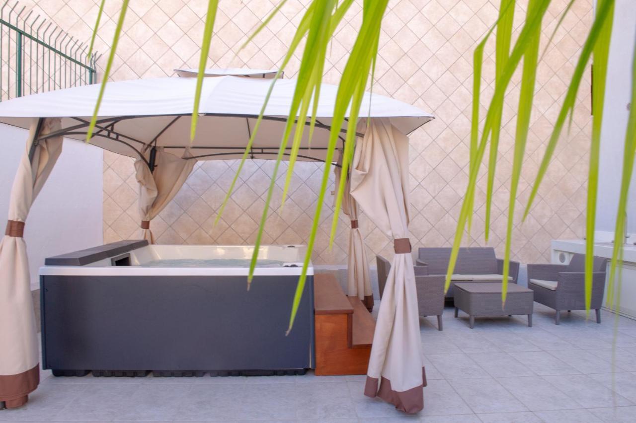 Joyce Luxury Suite Monopoli Buitenkant foto